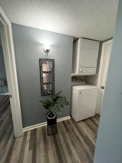 Condo Comforts of HOMME - Kannapolis - 6