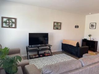 Embrace the Harmony of Nature and Urban Living - Concord - 9