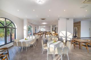 Hafi Beach Hotel - 1