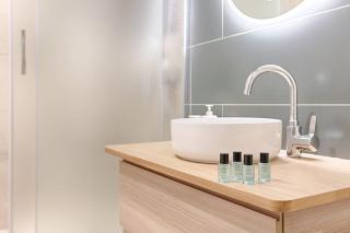 MyKeypers - Chic & Elegant Flat 2BR/6P- République - París - 9