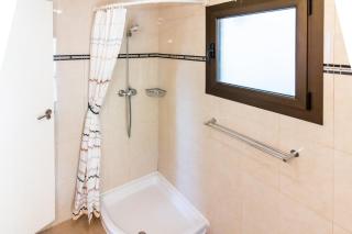 Marvelous Ador Dream Villa with Wifi, 3 Bedrooms And Swimming Pool - Ador - 2