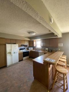 Bungalow- Bachelor/Bachelorette parties welcomed! - Lake Ozark - 5