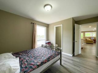Villa #2 Sleep 10 Upper - Lake Ozark - 9