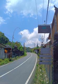 Kraras Munduk Guest House & DonBiyu Rendezvous Restaurant - Munduk - 6