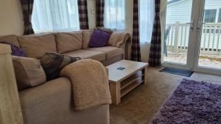 Stunning 2 Bedroom, pet friendly Static Caravan at Hoburne Devon Bay - Goodrington - 7