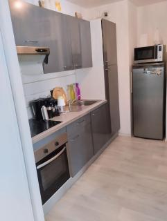 Colocation Chambre Meublée en face la gare de le Mée-sur -Seine - Le Mée-sur-Seine - 1