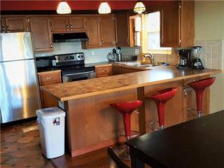 Deck House- Bachelor/Bachelorette Parties Welcome! - 4