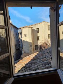 Appart 75 m2 Intramuros sur cour - Avignone - 9