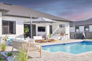 Casa Capri - Heated Pool - 8