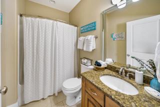 Spring Special, Lux 4BR House Sleeps 12, Pool, Elevator, King bed - Panama City Beach - 1