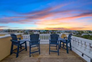 Spring Special, Lux 4BR House Sleeps 12, Pool, Elevator, King bed - Panama City Beach - 8