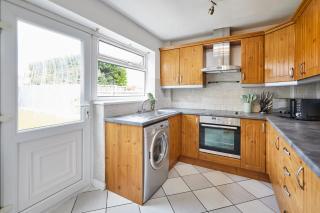 2km to Chester Races! Sleeps 6 by Restfully - Chester - 2