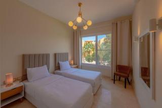 Gorgeous 3BR Townhouse in South Marina. Pool view - Hurghada - 4