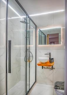 Sunny Palm Room Crete - 5