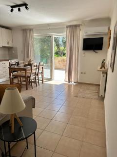 Corfu Lakeside Cottage - Kanoni - 3