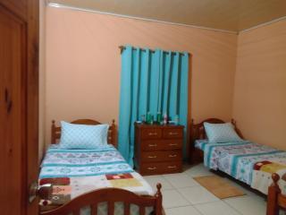 Tessa's Inn - Arima - 1