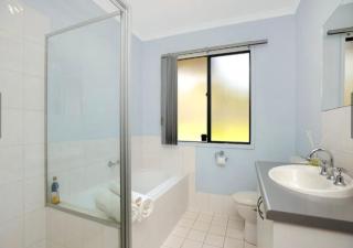 Hazel Beach House - Ocean Views & Coastal Charm - 2