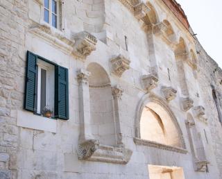 Golden Gate Luxury Rooms - Unique UNESCO Location - Split - 4
