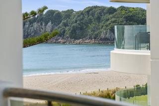 Oceanstyle on Main - Mount Maunganui - 2