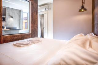 Industrial Design Luxury Studio in NoLo District - Milan - 7