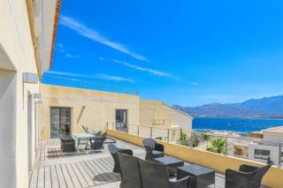 Rooftop exceptionnel avec piscine et bord de mer - 9