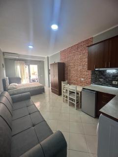 Lungomare Apartament - Vlorë - 1