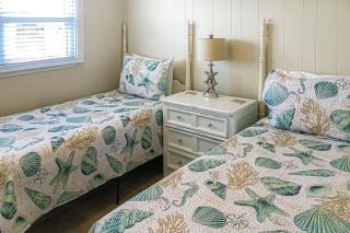Starfish Cottage - 1