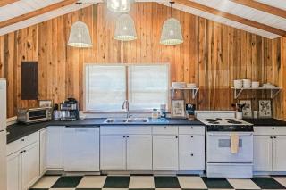 Nantahala Lake Hideout - 2
