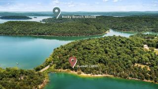 Sunset Cabin - Secluded retreat on Beaver Lake - Rambo Riviera - 9