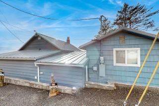 Junebug Cottage - 6