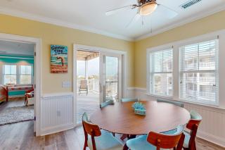 Lucky Break - Hatteras - 3