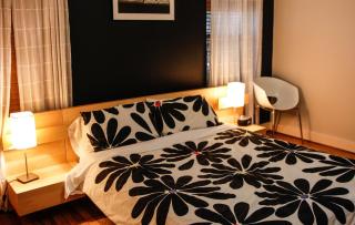 Modern B & B - Houston - 8