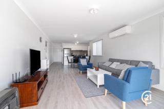 Surf Street - Wi Fi - Family Friendly - Long Jetty - 6