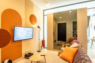 Datum Jelatek Residence by Airhost - 2