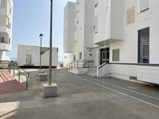 Spacious Apartment in Barbate with Air Conditioning and Comfort. - Barbate - 5