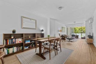 Spacious & Peaceful! 1Bed/2Bath/1Car ~ CBD - 0