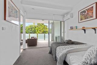 Spacious & Peaceful! 1Bed/2Bath/1Car ~ CBD - 5