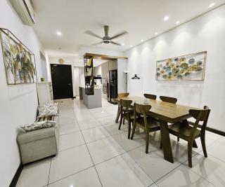 Blue Sky Apartment - 6