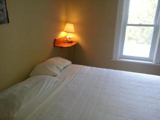 Shamrock Cottage - 2