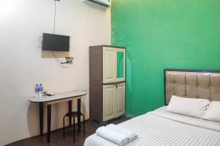 RedDoorz Syariah near Universitas Jambi Telanaipura - Jambi - 3