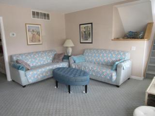 Large 6 Bedroom Home Located Close To The Bay Beach In Surf City, - 9