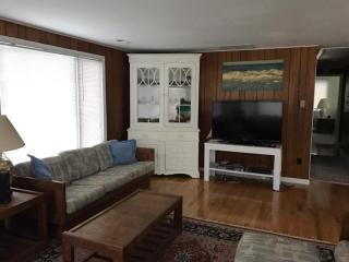 Amazing Home In Barnegat Light With 5 Bedrooms And Wifi - Waretown - 1