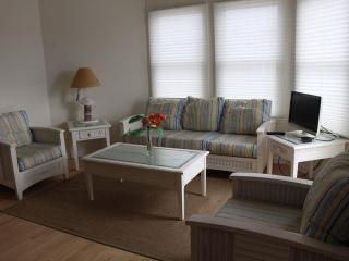 Oceanside Home In Spray Beach On Long Beach Island - Beach Haven - 8