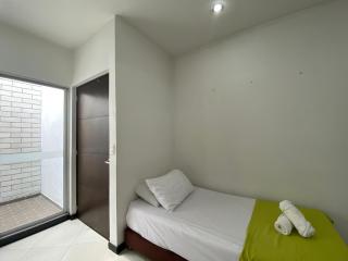 APARTAESTUDIOS Laureles Medellín - Medellín - 5