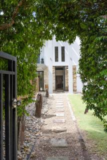 Luxury & Poolside Bliss Near Beach - Noosa Heads - 6