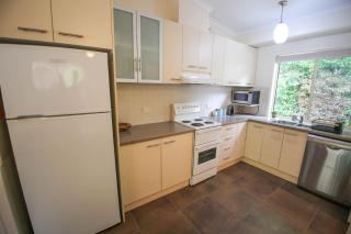 Silver Birches Holiday Village - Unit 8 - Bright - 7