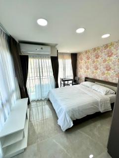 Arunsakhon luxury condo - Ban Khok Kham - 6
