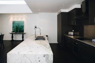 Lifestyle and Location on 'The Island' at Kawana - Parrearra - 6