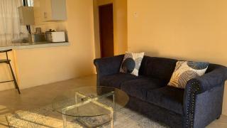 Stunning 2BR in Dar Beach, Dining, Transit Nearby - Dar es Salaam - 2