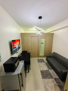 Staycation in the City(near MOA) - Manila - 0